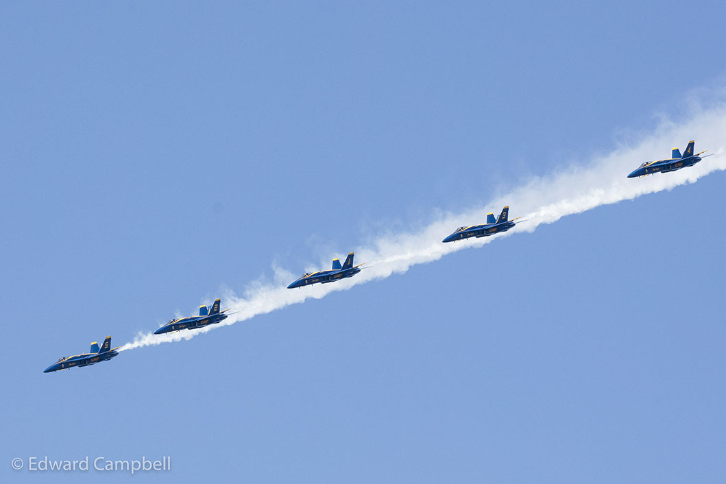 Blue Angels 1-5 perform the left echelon pass during the U.S. Navy Blue Angels performance at the 2016 Cleveland National Air Show.