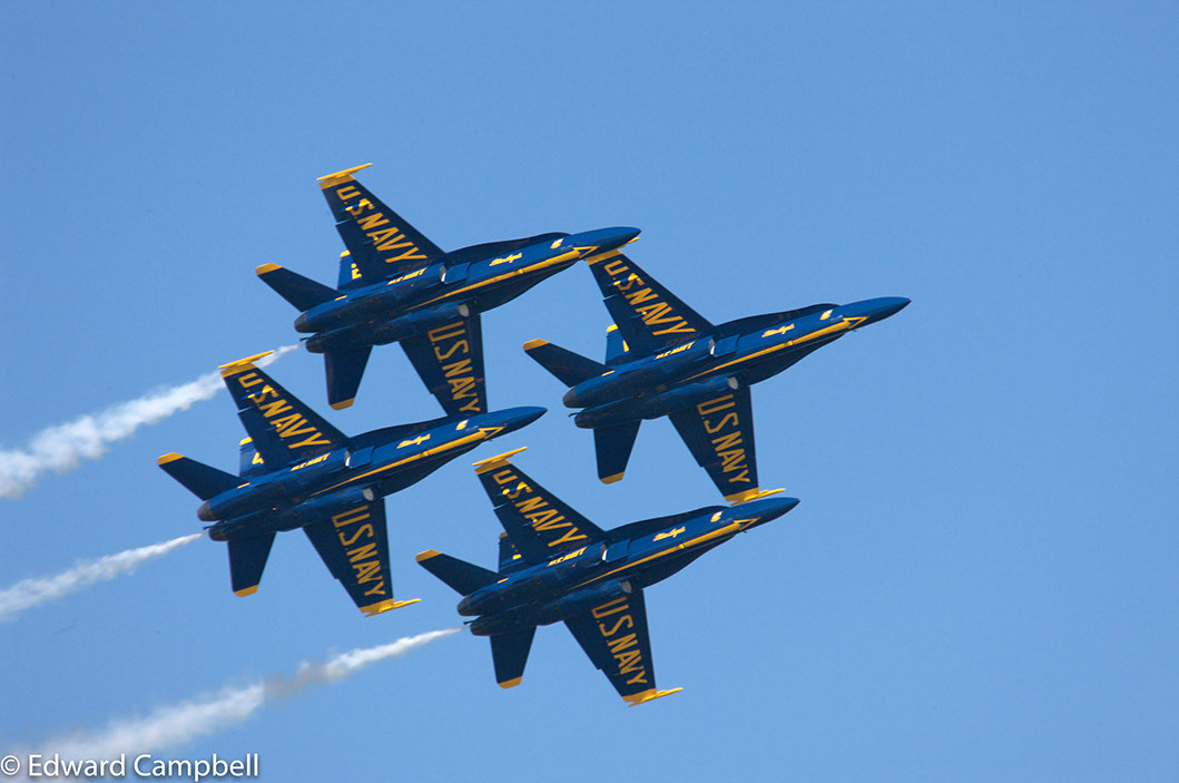 The Blue Angels Diamond during the U.S. Navy Blue Angels performance at the 2016 Cleveland National Air Show